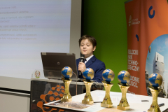 Szymon Czosnek podczas prezentacji