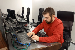 inż. studia Marek Picheta podczas zajęć