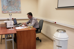 Mgr Mirosław Szwed podczas prowadzenia zajęć