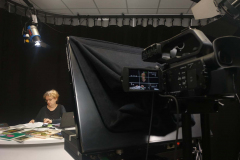 prof. Ilona Żeber-Dzikowska w studiu UCM