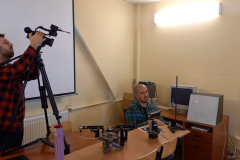 Mgr Karol Szary i inż. studia Marek Picheta podczas nagrania  wykładu