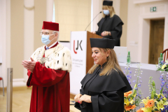 JM Rektor UJK prof. dr hab. Stanisław Głuszek, dr hab. Anna Wileczek, prof. UJK